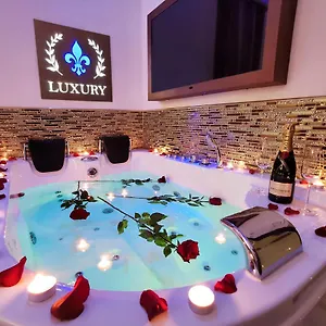 Giglio Luxury - Chroma Italy Appartamento Roma