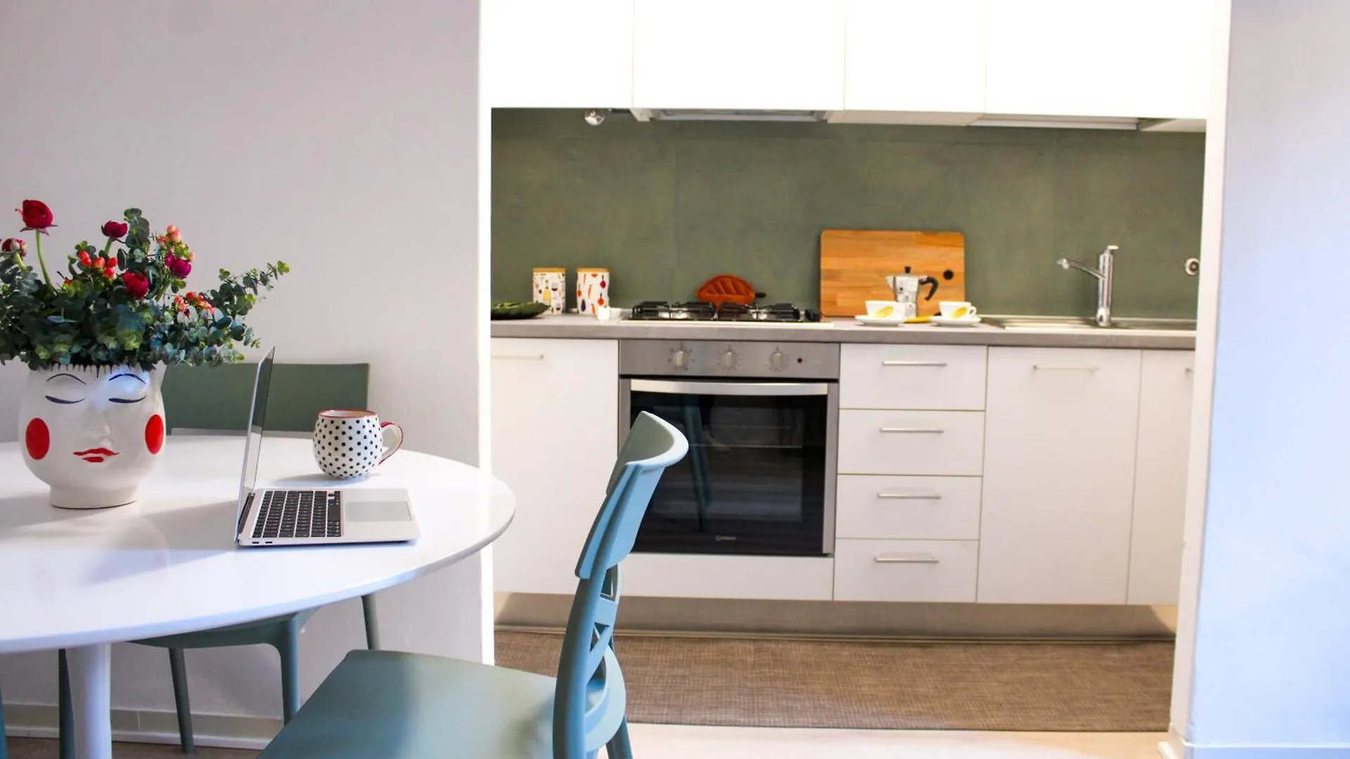Studio Santini Verona 0*,  Italien